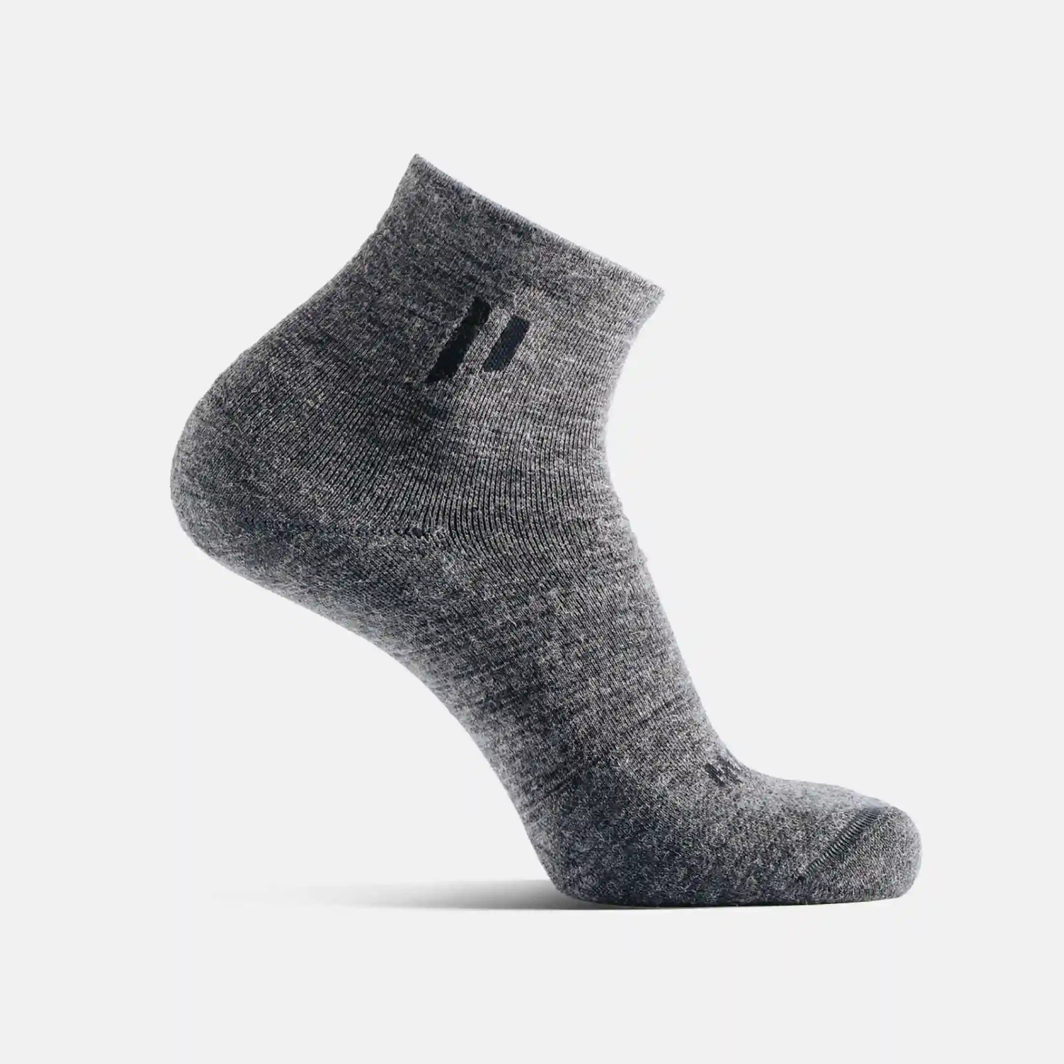 hollowsocksstore.com